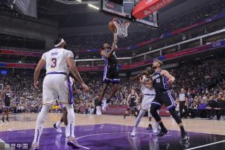 比赛过程中 比赛过程中