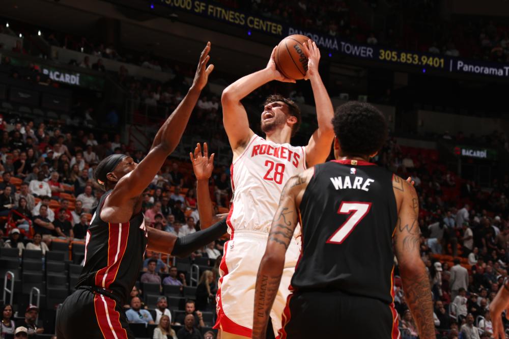 在休赛期投 在休赛期投